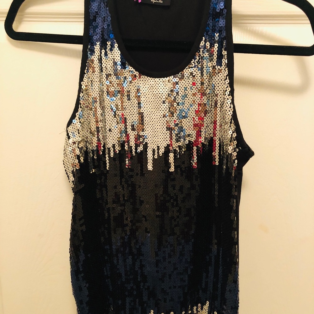 Sinequanone blouse designed in Paris